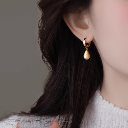 Boucles d'oreilles Sarah en goutte d'eau plaqué or de 18 carats